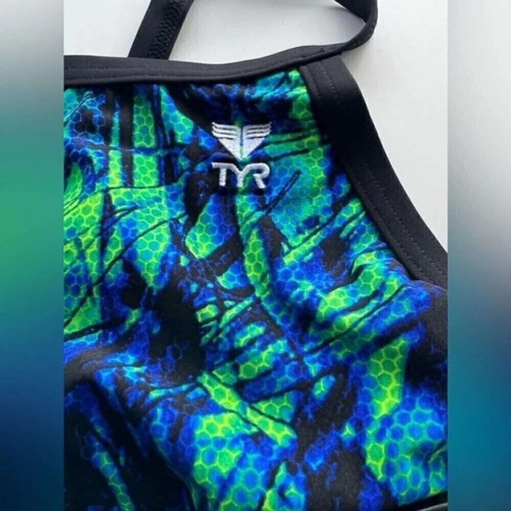 TYR SAGANO Girls DIAMONDFIT blue/green 487 size 26